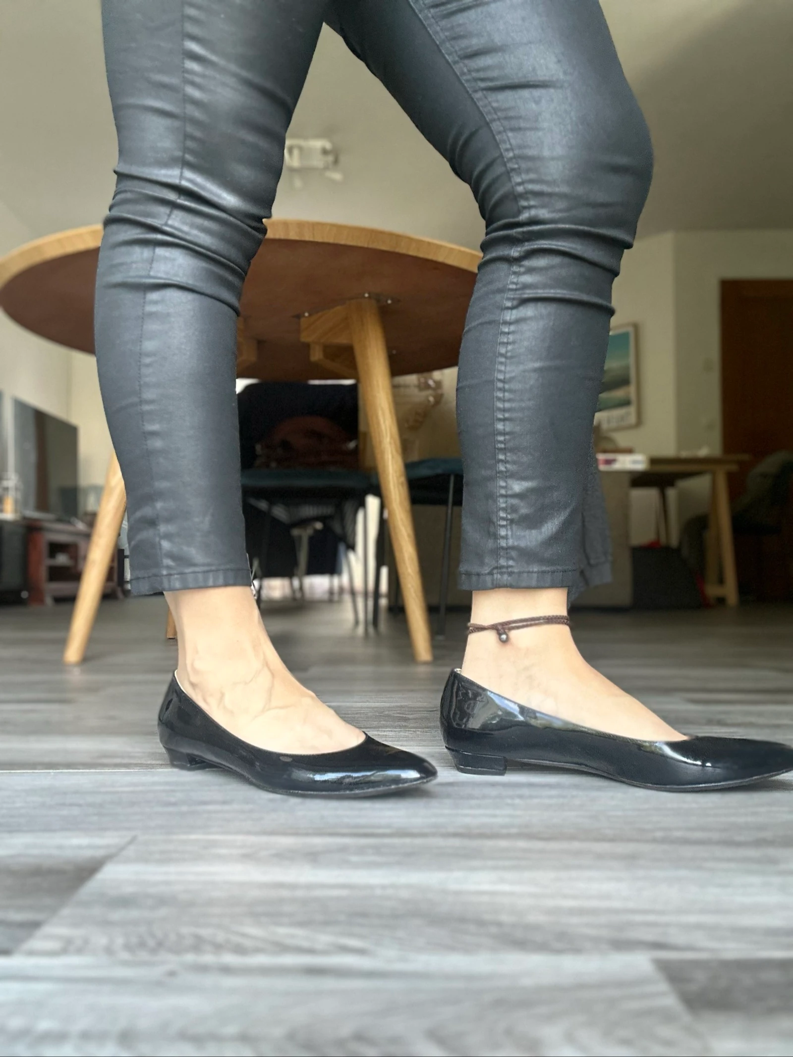 Ballerines noir en cuir verni véritable bout pointu Pointure 40 et demi Manfield – photo 7